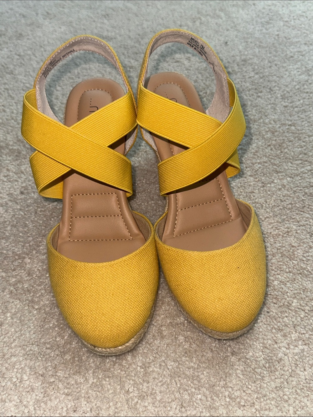 Me Too Yellow Crisscross Espadrille Wedge Sandals 37